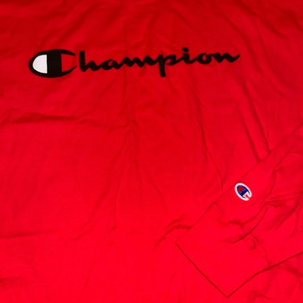 CHAMPION OUTFIT Red Crew Neck LS Top & Blue Windbreaker W/Pocket Zip Cuff Jogger